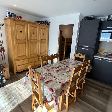 Confortable Pied Des Pistes Apartamento *